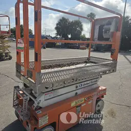 2020 Snorkel S3215L Scissor Lift