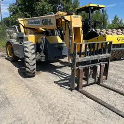 2017 Gehl RS6-42 Forklift