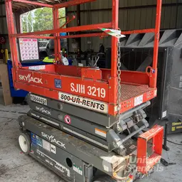 2018 Skyjack SJIII3219 Scissor Lift
