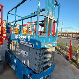 2017 Genie GS-3232 Scissor Lift