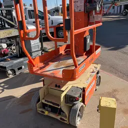 2018 JLG 1230ES Self-Propelled One-Person Lift