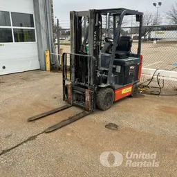 2018 Toyota 8FBCU25 Warehouse Forklift