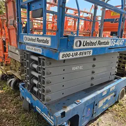 2017 Genie GS-4047 Scissor Lift