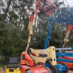 2017 JLG E400AJPN Articulating Boom Lift