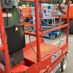 2017 Skyjack SJ12 Self-Propelled One-Person Lift