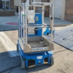 2018 Genie GR-20 Self-Propelled One-Person Lift