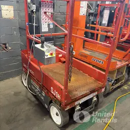 2018 Skyjack SJ16 Self-Propelled One-Person Lift