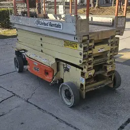2015 JLG 3246ES Scissor Lift