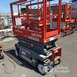 2019 Skyjack SJIII3219 Scissor Lift