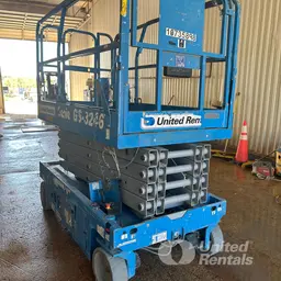 2018 Genie GS-3246 Scissor Lift