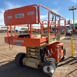 2020 JLG 260MRT Rough Terrain Scissor Lift