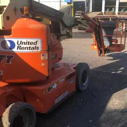 2013 JLG E400AJPN Articulating Boom Lift