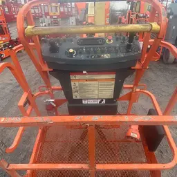 2018 JLG E300AJP Articulating Boom Lift