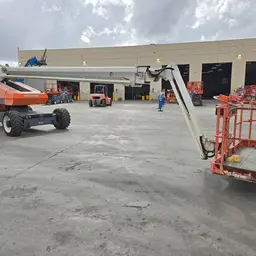 2017 Snorkel TB86J Boom Lift