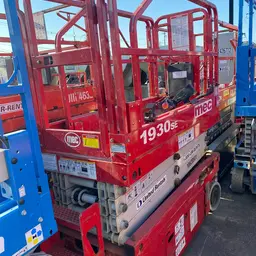 2017 MEC 1930SE Scissor Lift