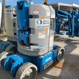 2013 Genie Z-30/20N RJ Articulating Boom Lift