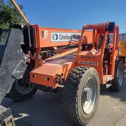 2017 SKYTRAK 6042 Forklift