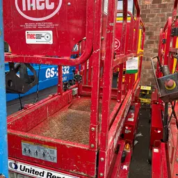 2018 MEC MICRO 19 Scissor Lift
