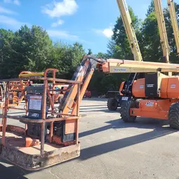 2016 JLG 800AJ Articulating Boom Lift