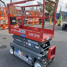 2018 Skyjack SJIII3219 Scissor Lift