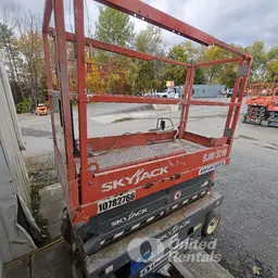 2018 Skyjack SJIII3219 Scissor Lift