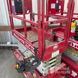 2018 MEC MICRO 19 Scissor Lift