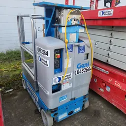 2016 Genie GR-12 Self-Propelled One-Person Lift