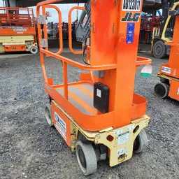 2019 JLG 1230ES Self-Propelled One-Person Lift