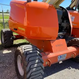 2017 JLG 450AJ Articulating Boom Lift