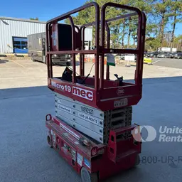 2019 MEC MICRO 19 Scissor Lift