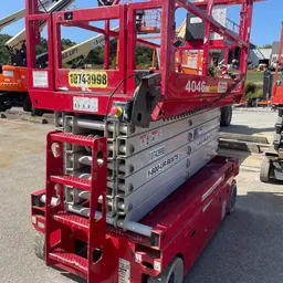 2018 MEC 4046SE Scissor Lift