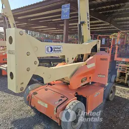 2017 JLG E400AJPN Articulating Boom Lift