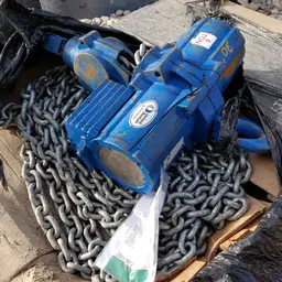 2013 JD NEUHAUS PROFI 3T/6T Hoist