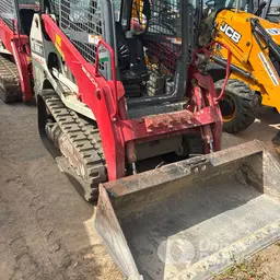 2020 Takeuchi TL8R2R Track Loader