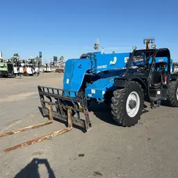 2015 Genie GTH-844 Forklift