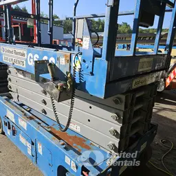 2018 Genie GS-3246 Scissor Lift