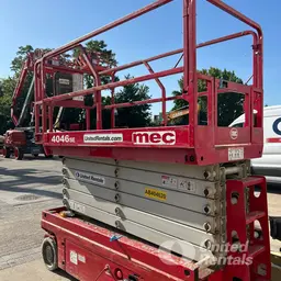 2017 MEC 4046SE Scissor Lift
