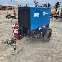 2021 Miller Welders Big Blue 500 Welder