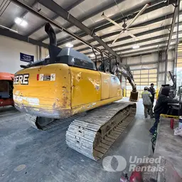 2019 John Deere 210G LC Excavator