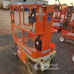 2019 JLG 1230ES Self-Propelled One-Person Lift