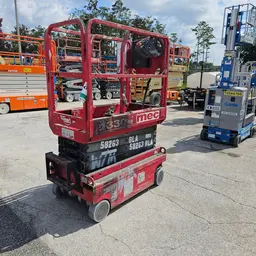 2018 MEC 1330SE Scissor Lift