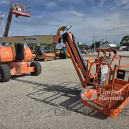 2015 JLG 800AJ Articulating Boom Lift