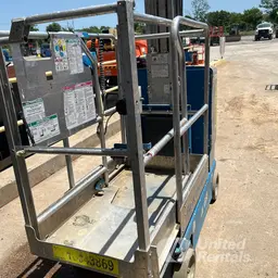 2016 Genie GR-20 Self-Propelled One-Person Lift