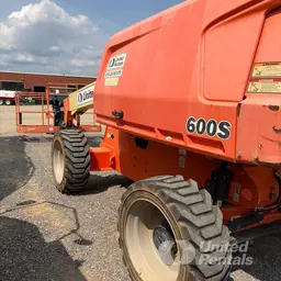 2019 JLG 600S Boom Lift