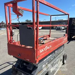 2019 Skyjack SJIII3220 Scissor Lift