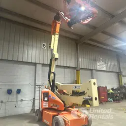 2016 JLG E400AJPN Articulating Boom Lift