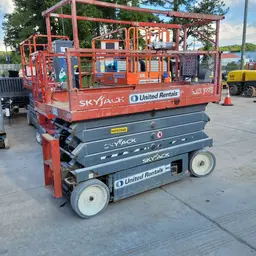 2018 Skyjack SJIII3226 Scissor Lift