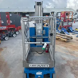 2018 Genie GR-20 Self-Propelled One-Person Lift