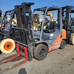 2018 Toyota 8FGU25 Warehouse Forklift