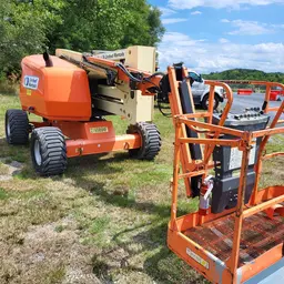 2016 JLG 450AJ Articulating Boom Lift